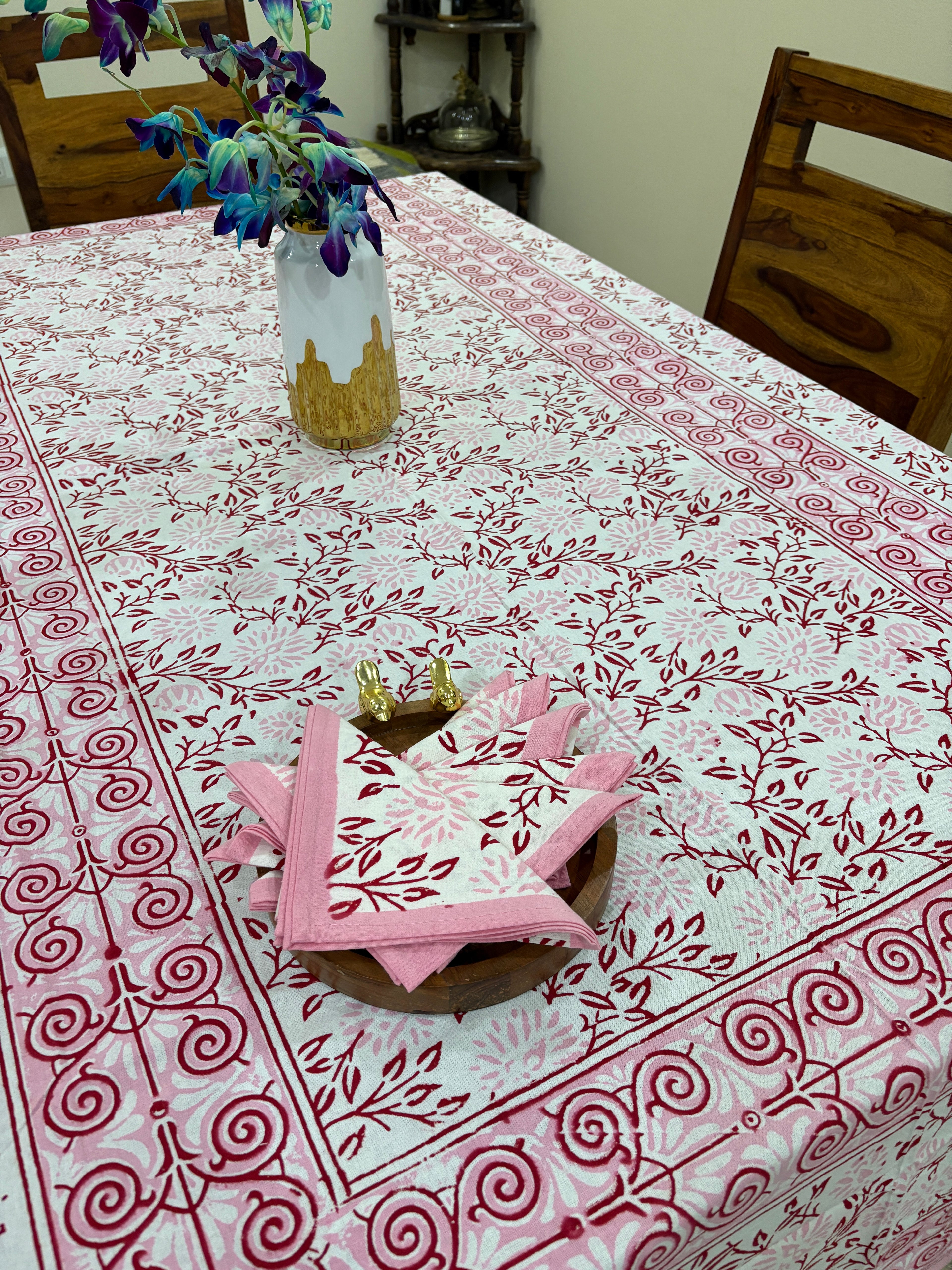 গোলাপী আৰু বগা ফুলৰ (S19)