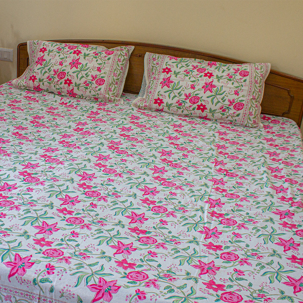 Pink and green leaf bedsheet 90x108