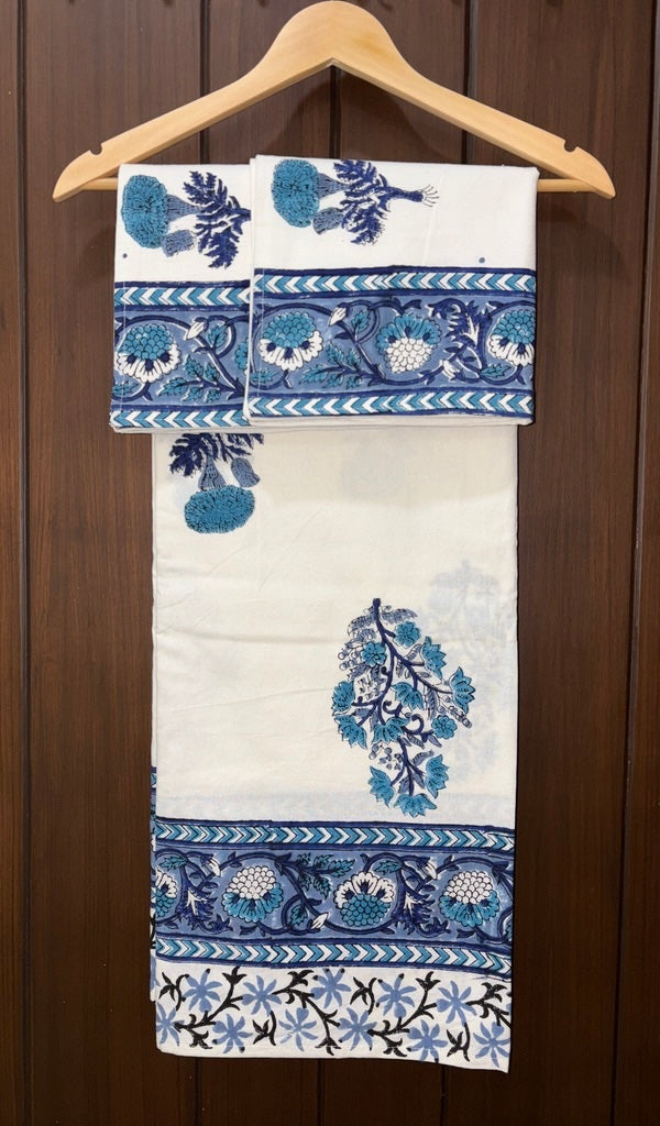 Double bedsheet with deep blue and white pattern 90x108 (B11)