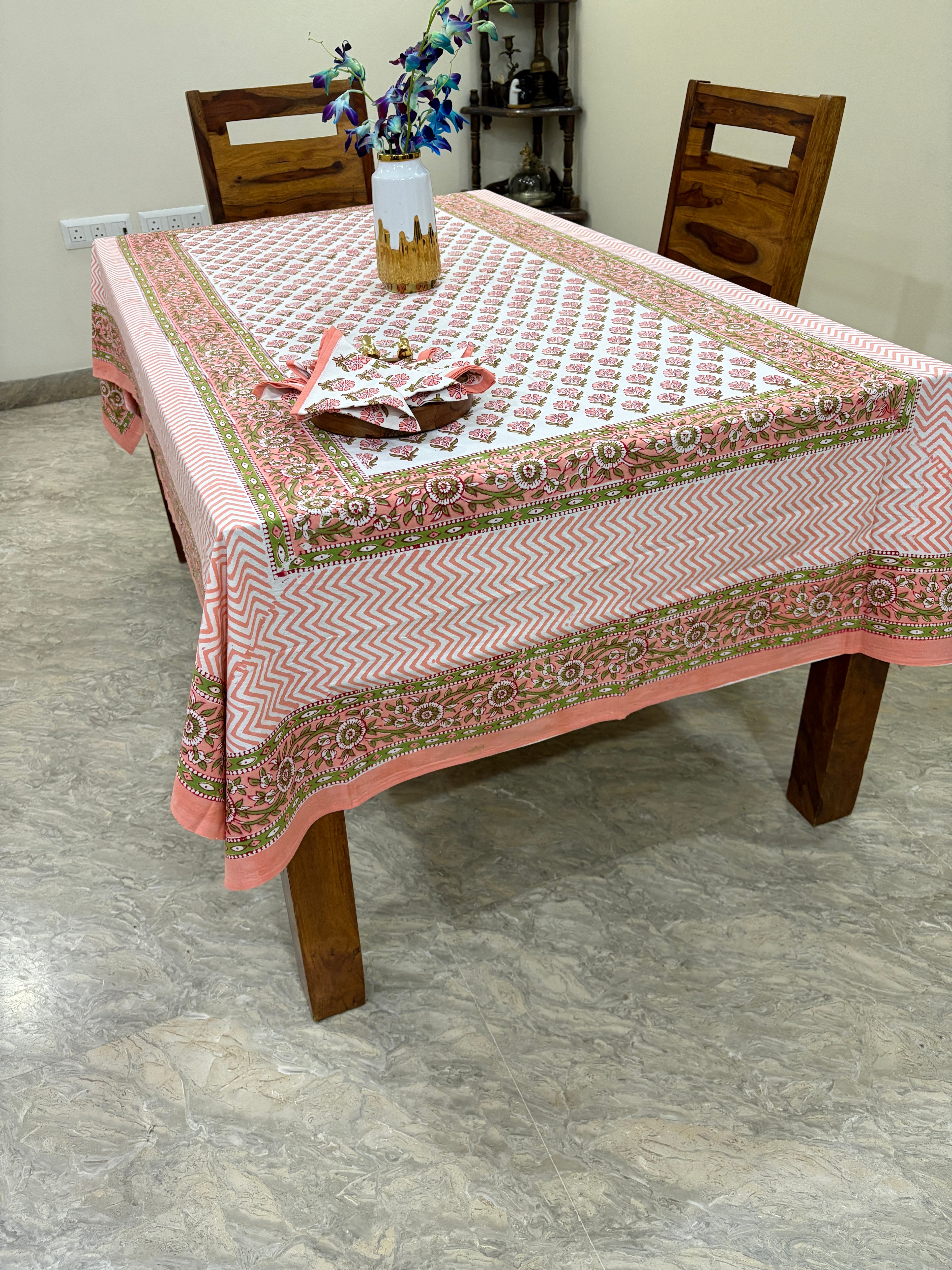 গোলাপী আৰু বগা ফুলৰ (S21)