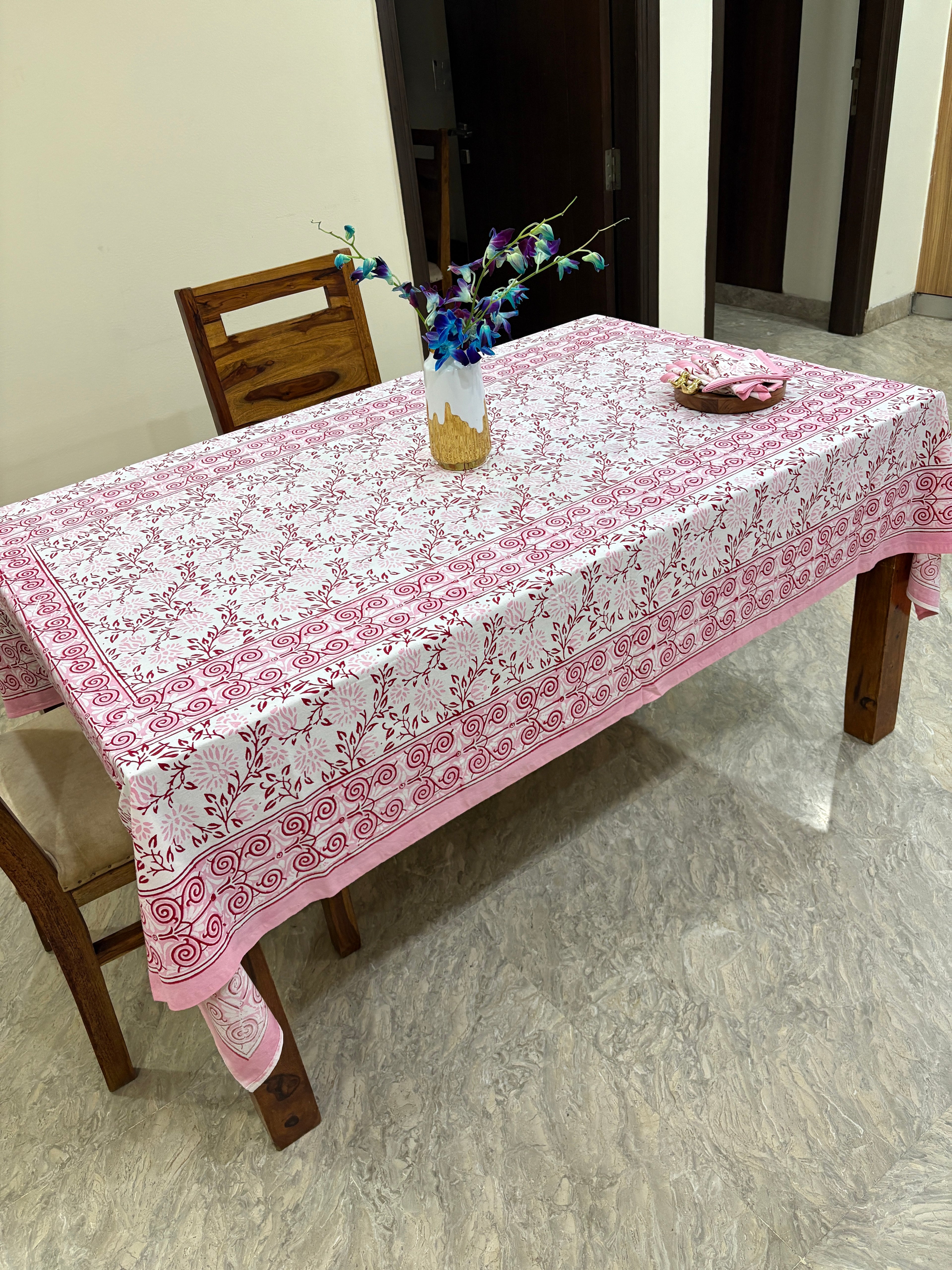 গোলাপী আৰু বগা ফুলৰ (S19)